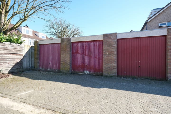 Foto 33 van Catharinadaal 100