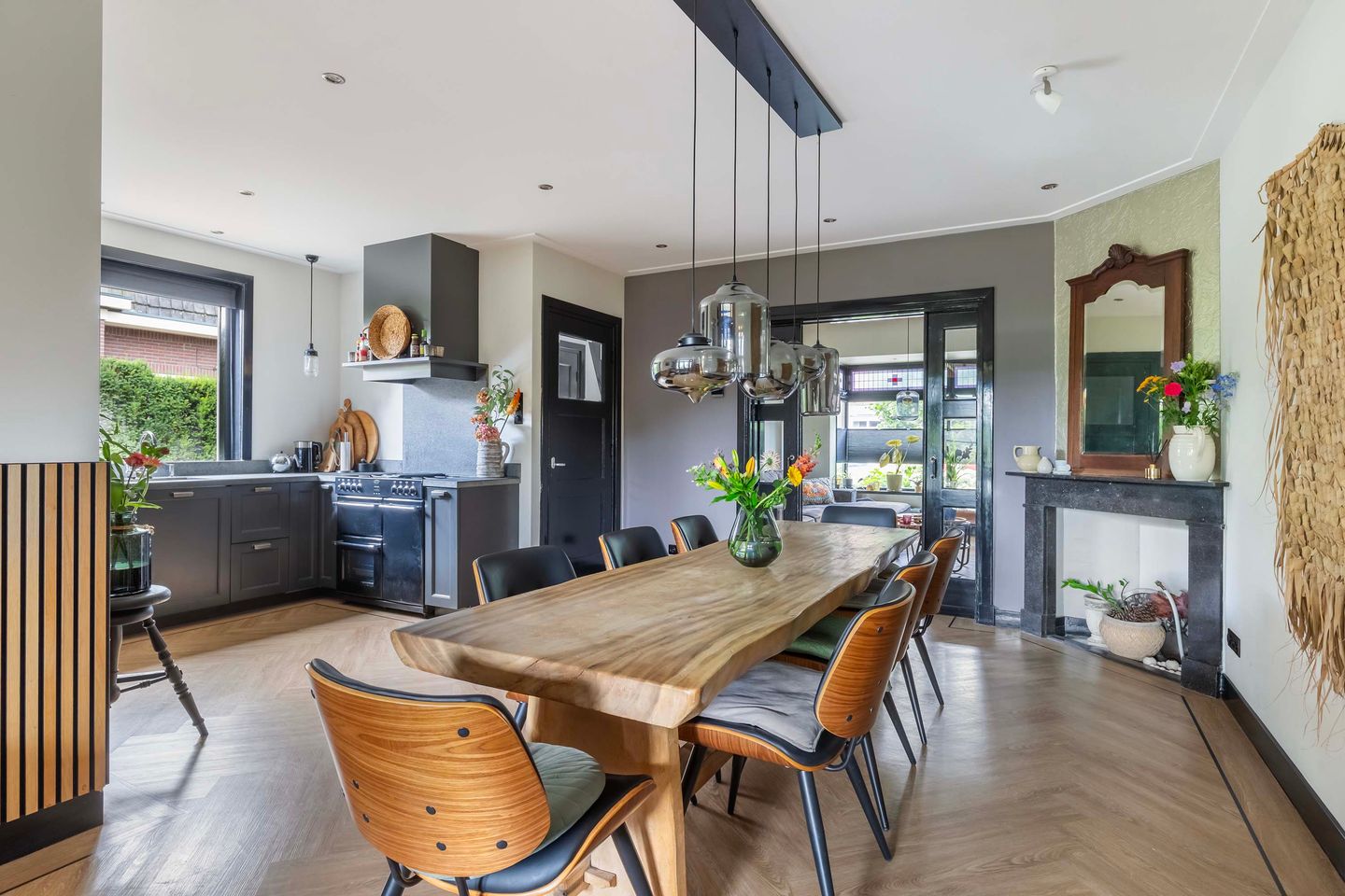 Foto 19 van Molenstraat 18