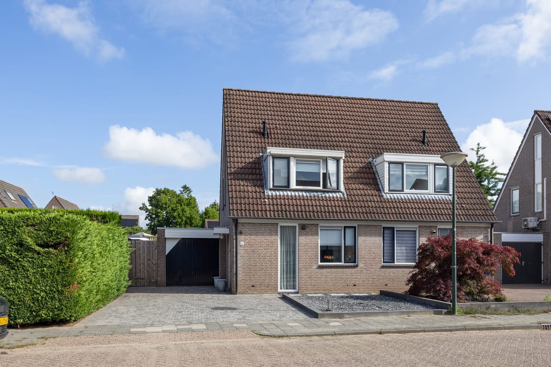 Foto 1 van van der Beekstraat 32