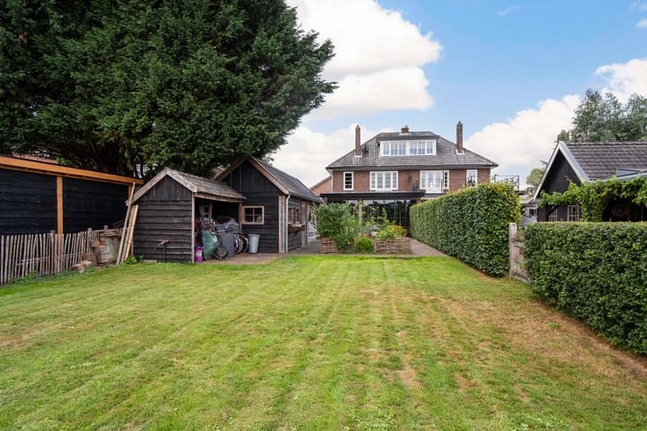 Foto 33 van Molenstraat 18