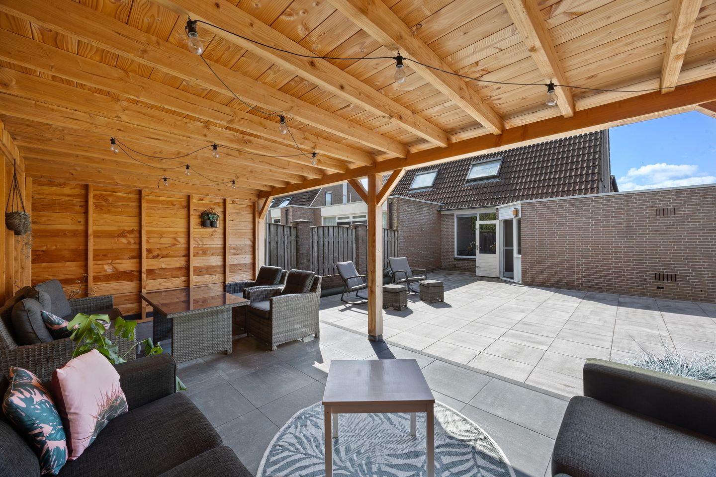 Foto 25 van van der Beekstraat 32