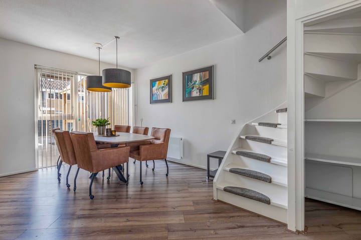 Photo 11 of Cammingastraat 66