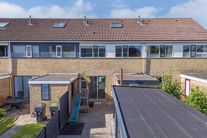 Photo 24 of Cammingastraat 66