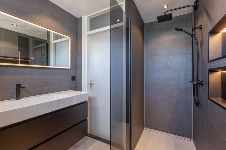 Photo 33 of Cammingastraat 66