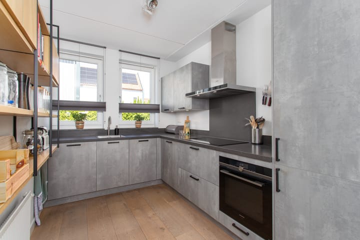 Foto 10 van Hermelijnvlinderdijk 124