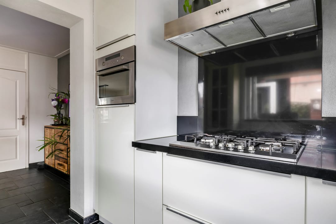 Photo 26 of Ornament 2