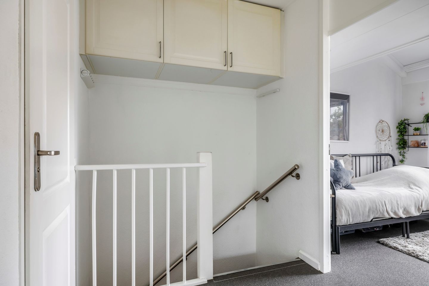 Photo 29 of Ornament 2