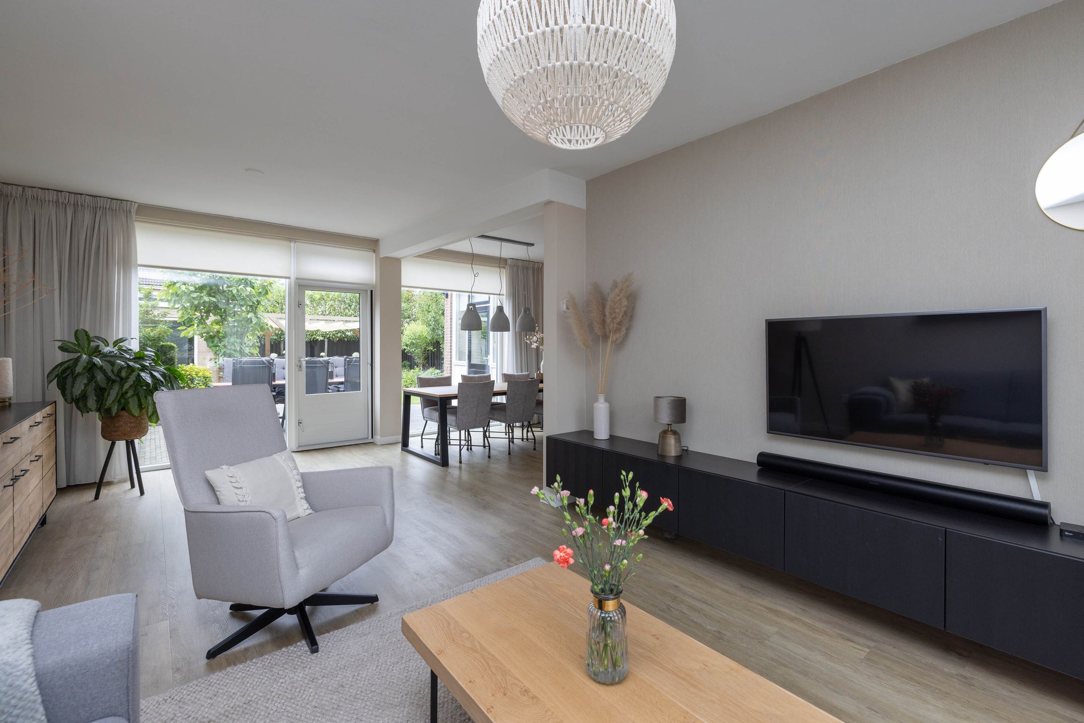 Foto 9 van Aart van der Leeuwstraat 15