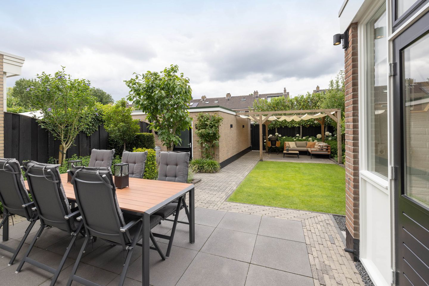 Foto 29 van Aart van der Leeuwstraat 15