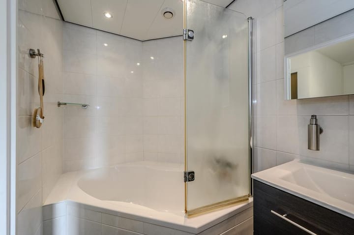 Foto 28 van Burgemeester Eliasstraat 61