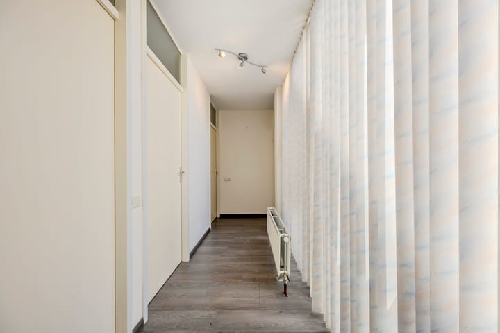 Foto 15 van Koninginnestraat 10