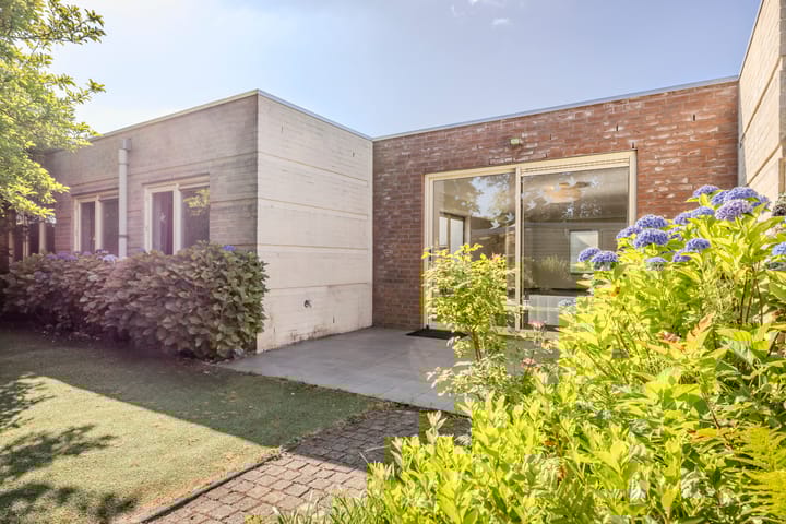 Foto 35 van Koninginnestraat 10