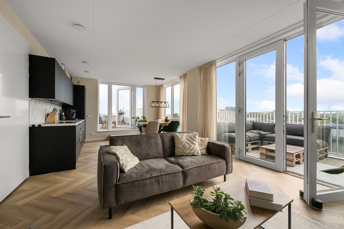 Foto 5 van Zuideinde 82-B