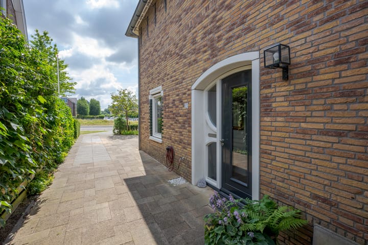 Foto 9 van Multatulilaan 53