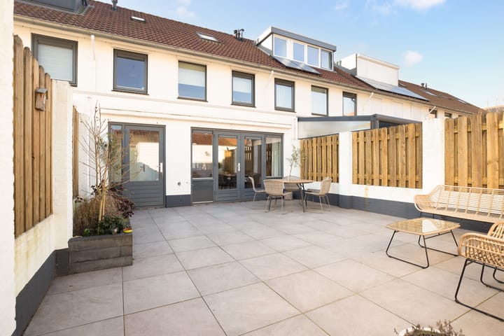 Foto 4 van Willem Alexanderhof 9