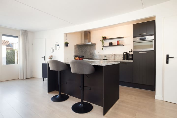 Foto 13 van Willem Alexanderhof 9