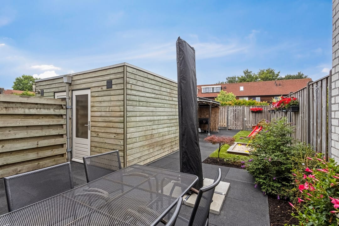 Foto 2 van Vlierbesplein 19