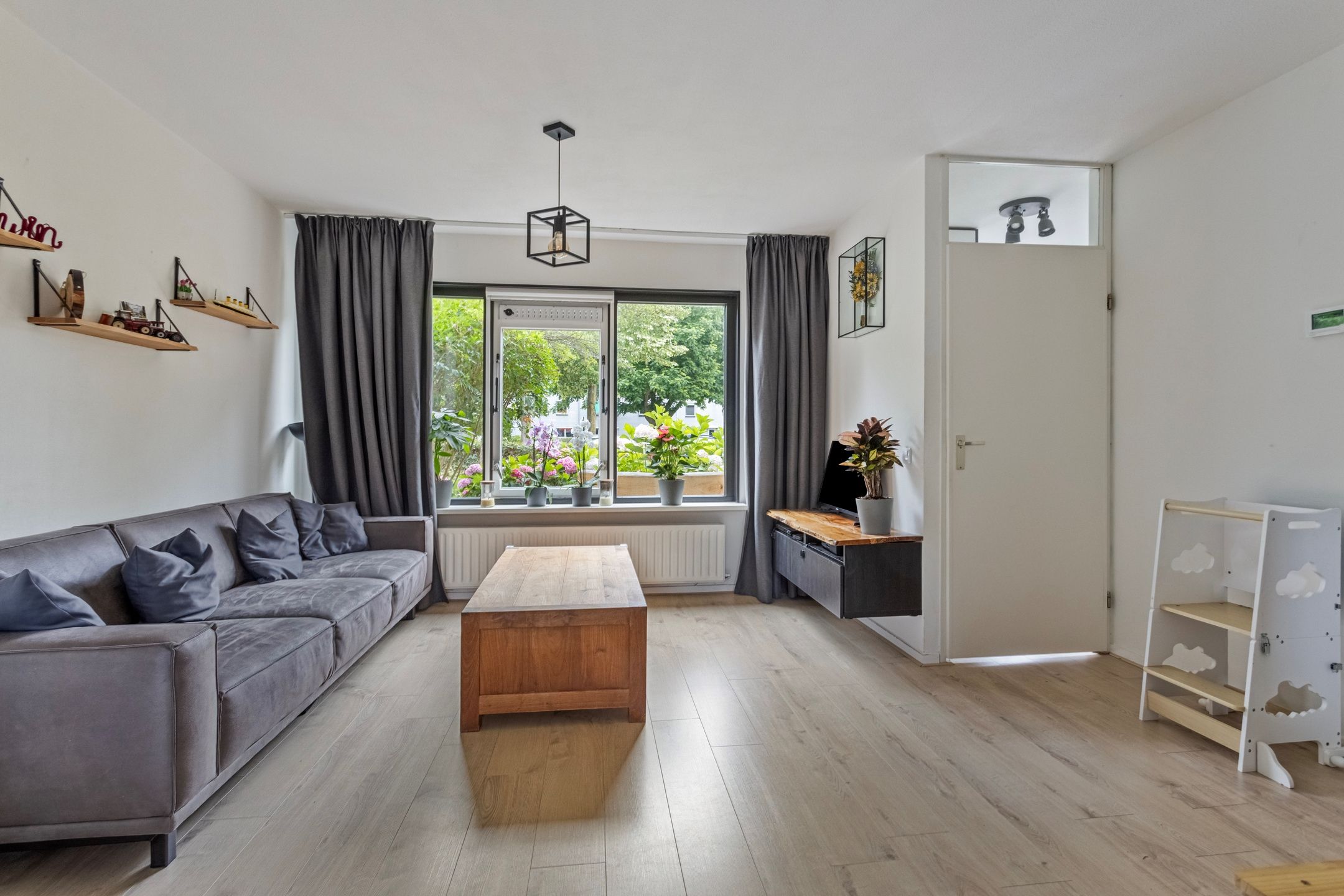 Foto 3 van Vlierbesplein 19