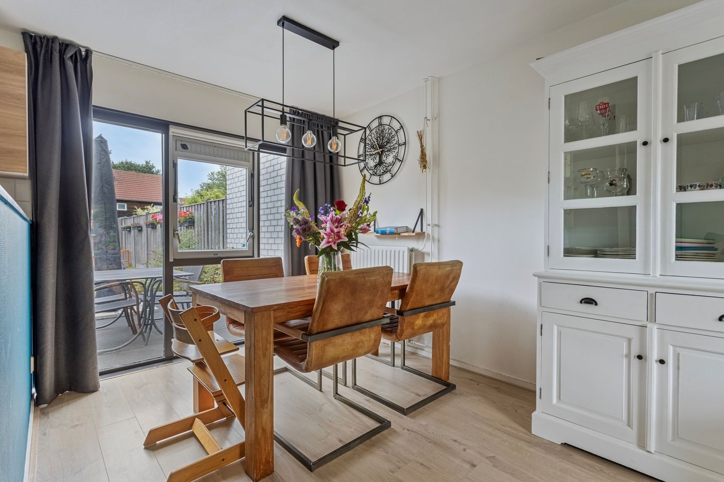 Foto 10 van Vlierbesplein 19