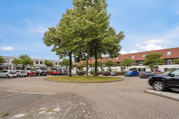 Foto 25 van Vlierbesplein 19