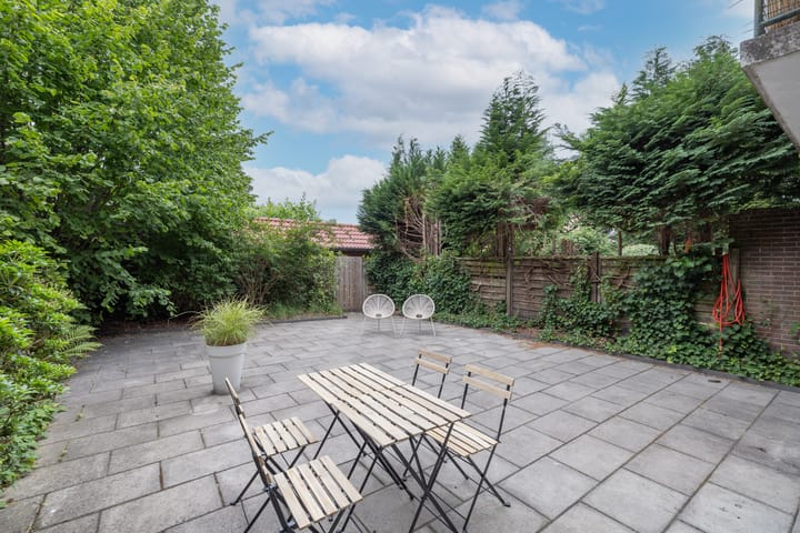 Foto 25 van Berlagelaan 60