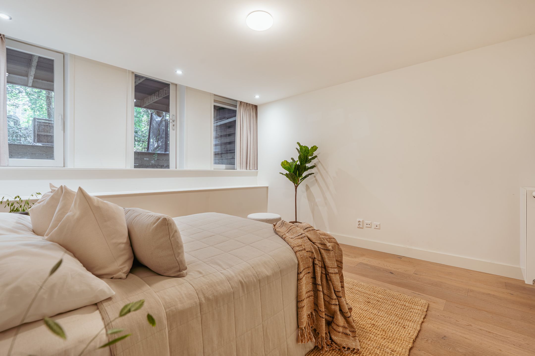 Photo 18 of Da Costastraat 101-H