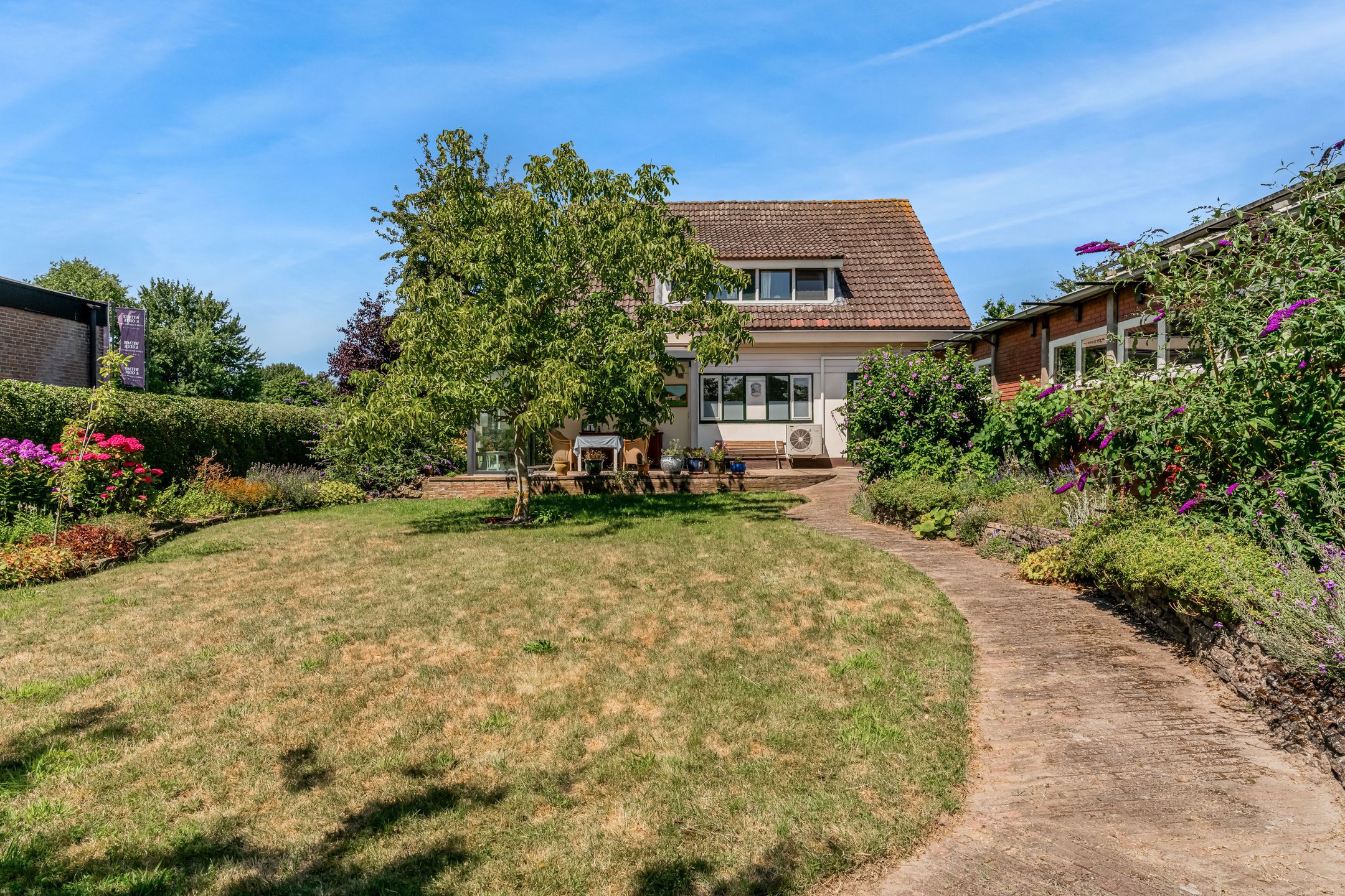 Foto 42 van Wasbeeklaan 5