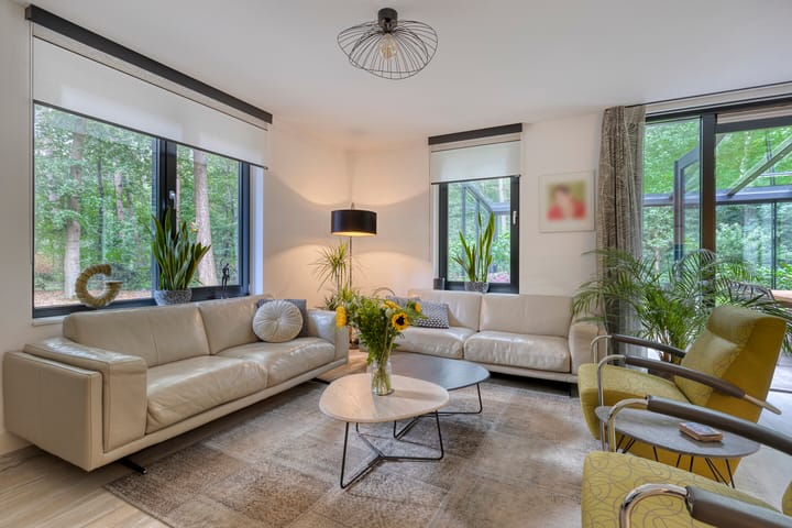 Photo 16 of Almenseweg 6