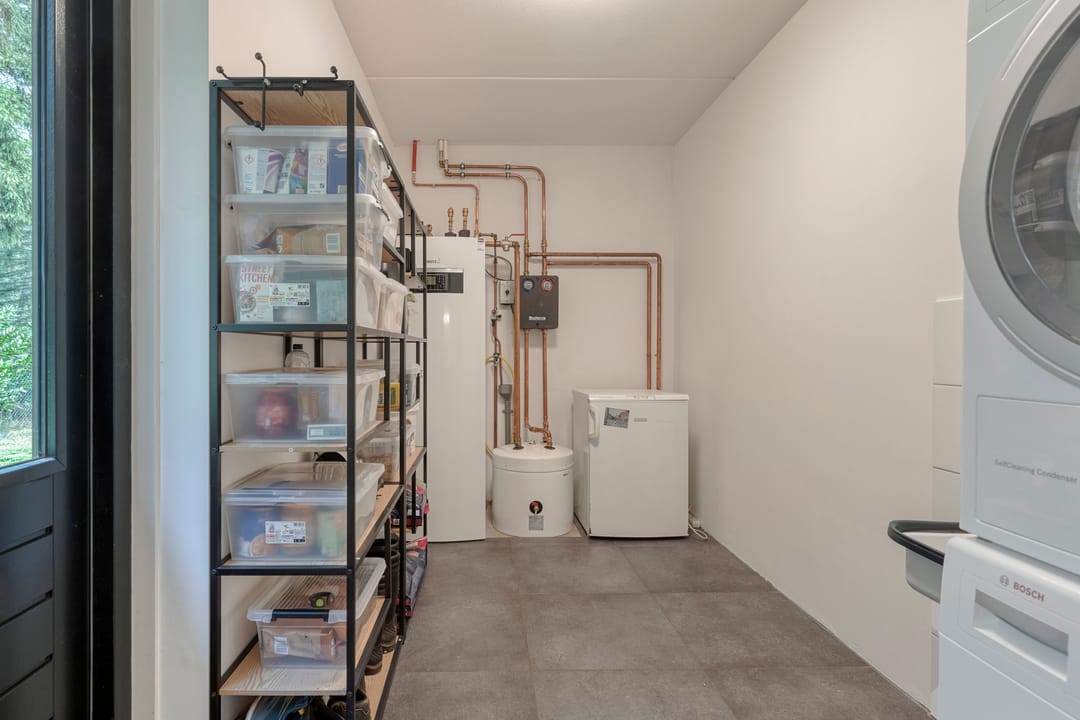 Foto 38 van Almenseweg 6