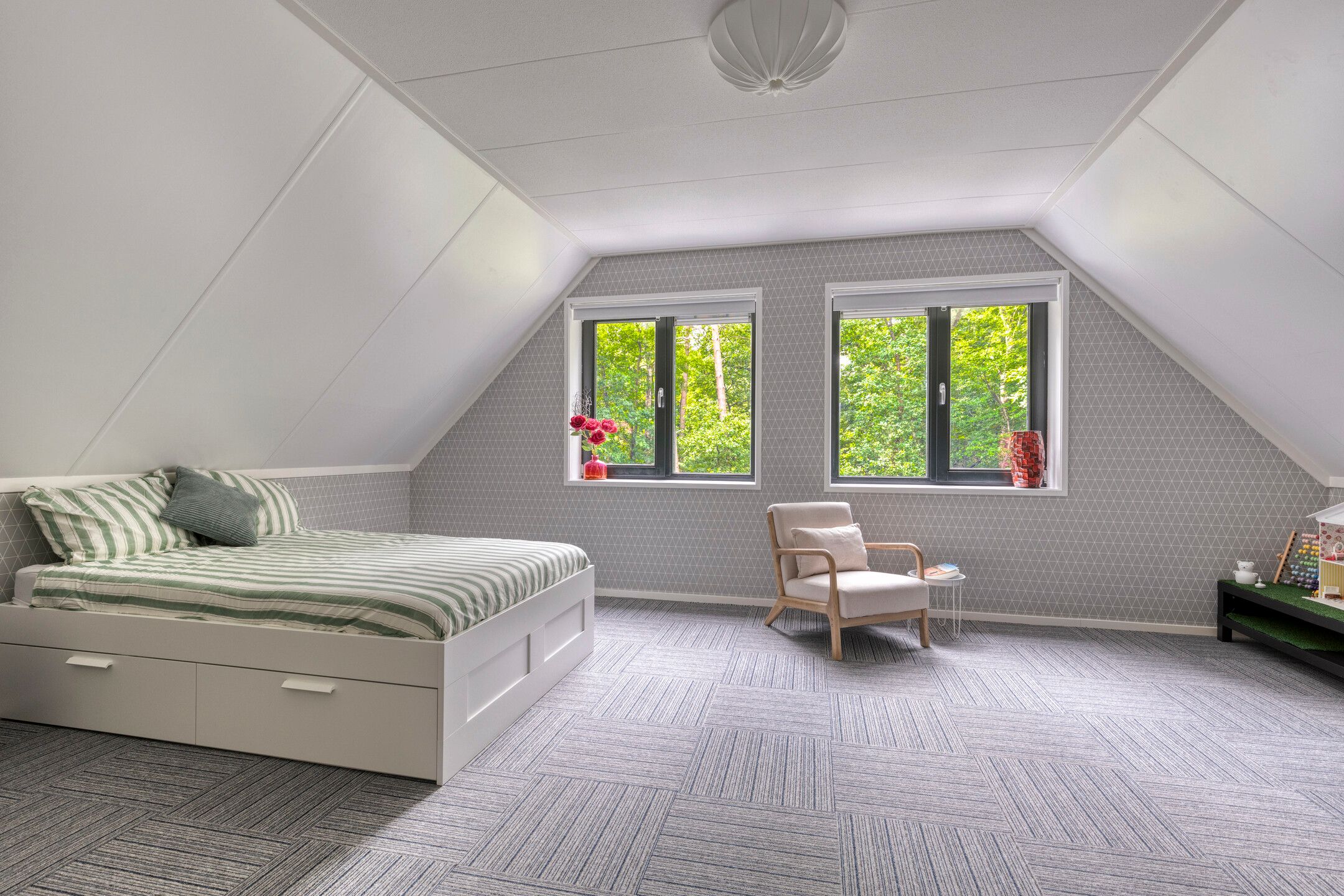 Foto 42 van Almenseweg 6