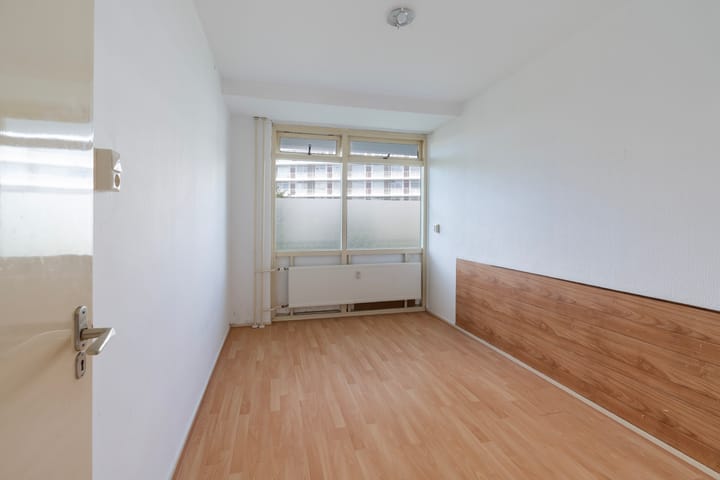 Foto 10 van Uitgeeststraat 189