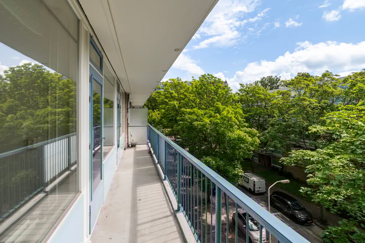 Foto 18 van Uitgeeststraat 189