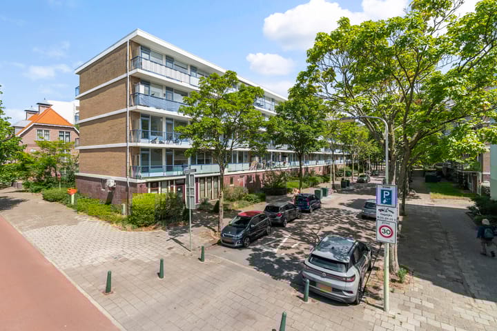 Foto 24 van Uitgeeststraat 189