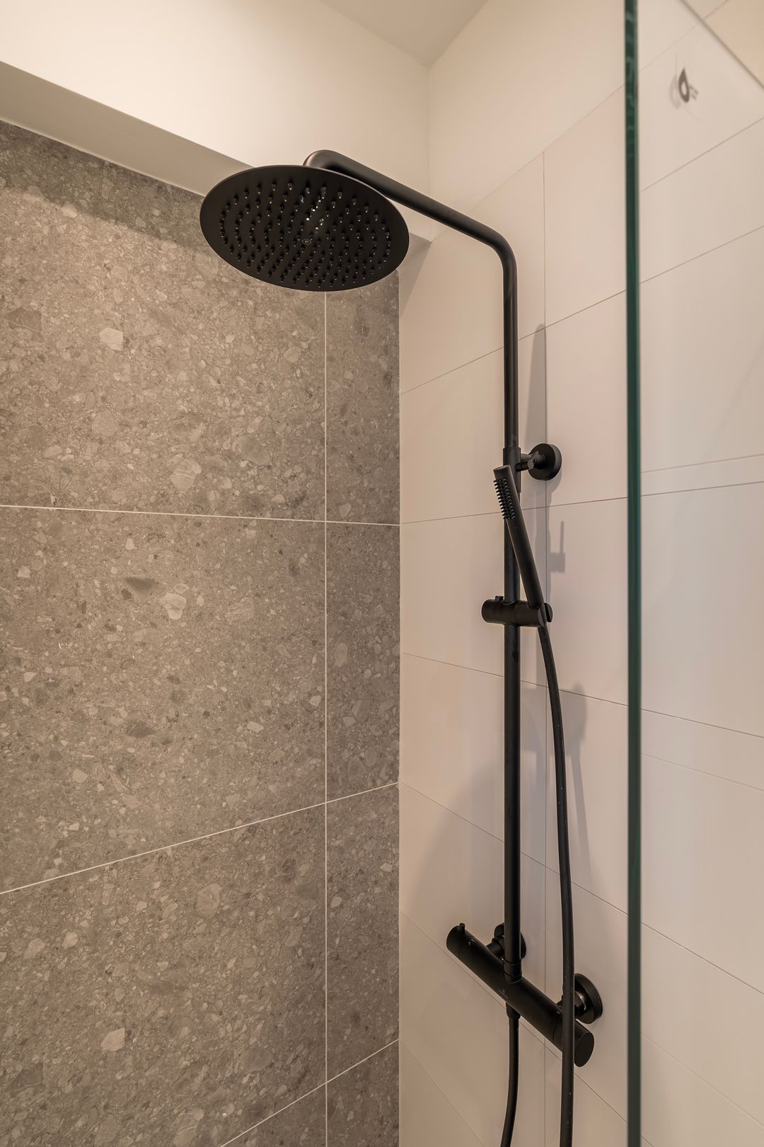 Foto 28 van Fahrenheitstraat 254