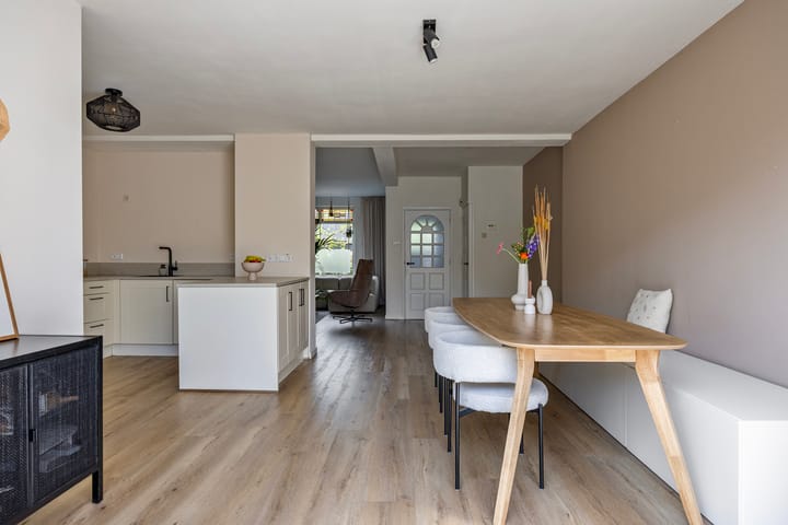 Foto 14 van Nieuburgstraat 29