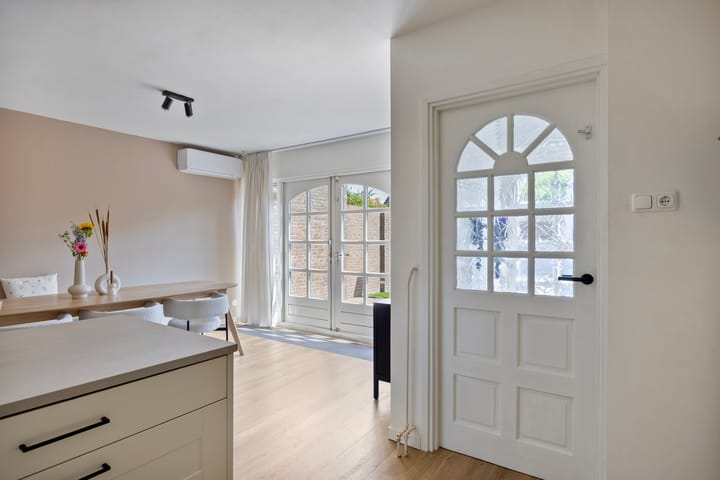 Foto 23 van Nieuburgstraat 29