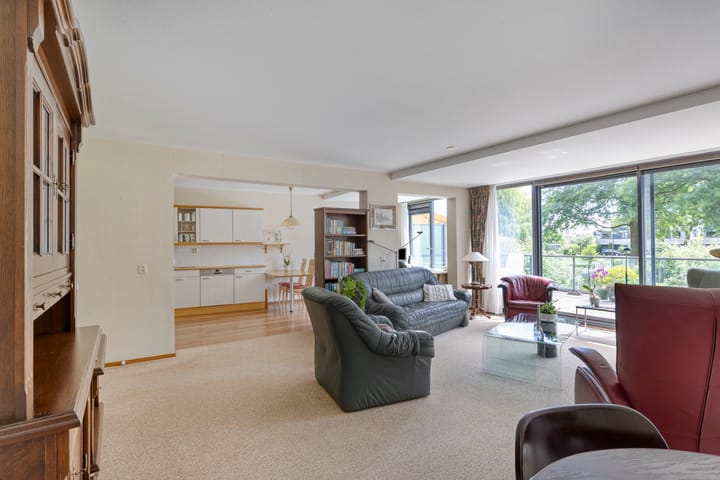 Foto 5 van Van Scorelstraat 8