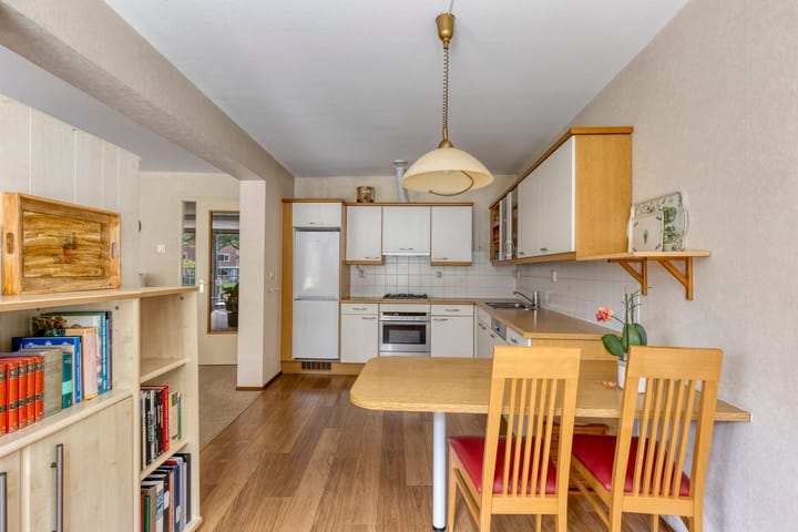 Foto 13 van Van Scorelstraat 8