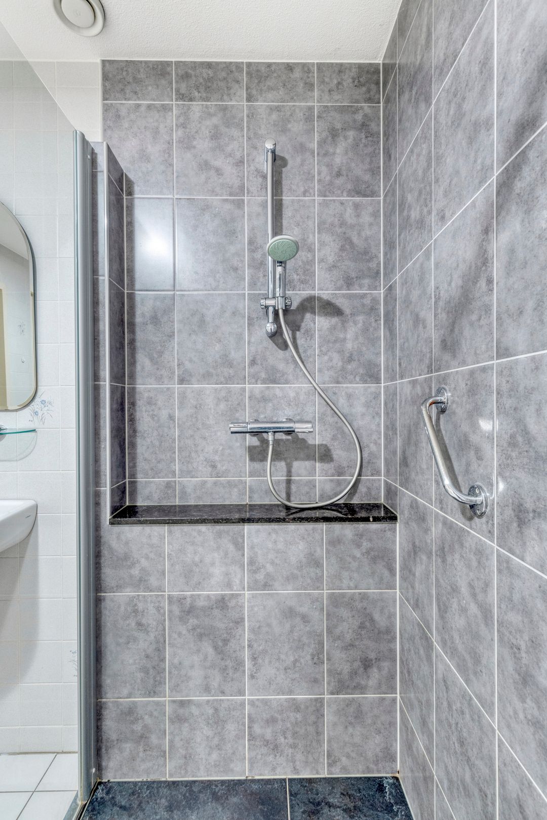 Foto 23 van Van Scorelstraat 8