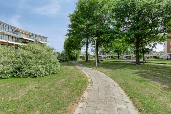 Foto 39 van Van Scorelstraat 8