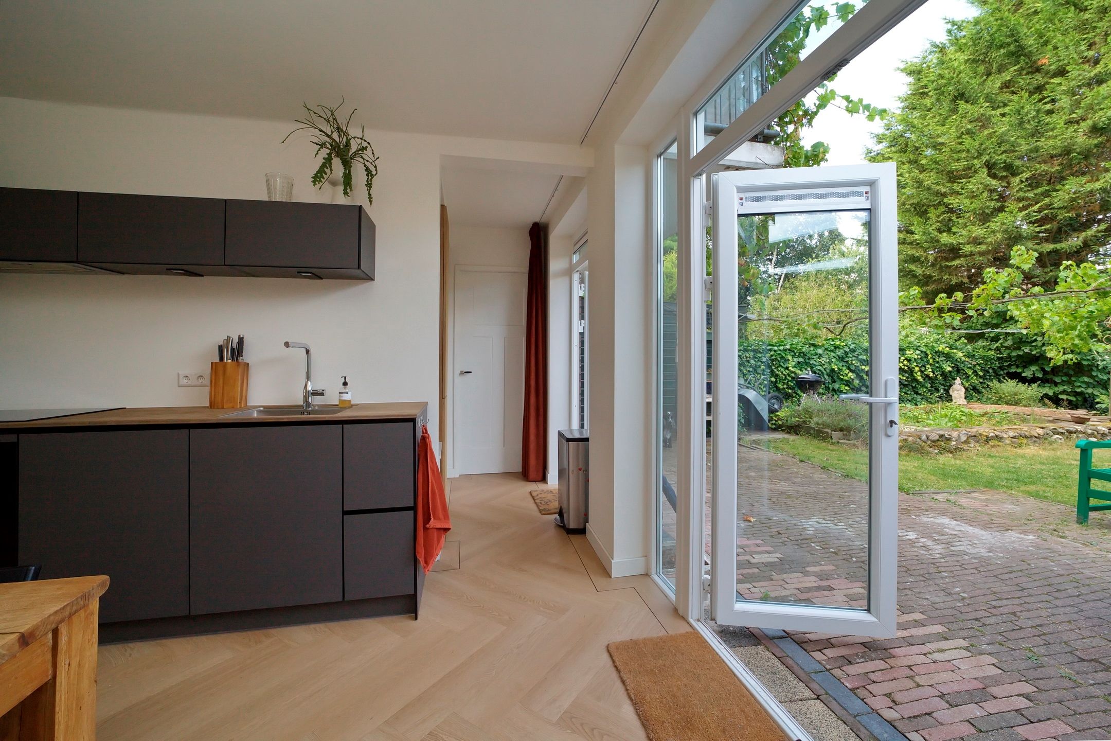 Photo 12 of Sir Winston Churchillln 84