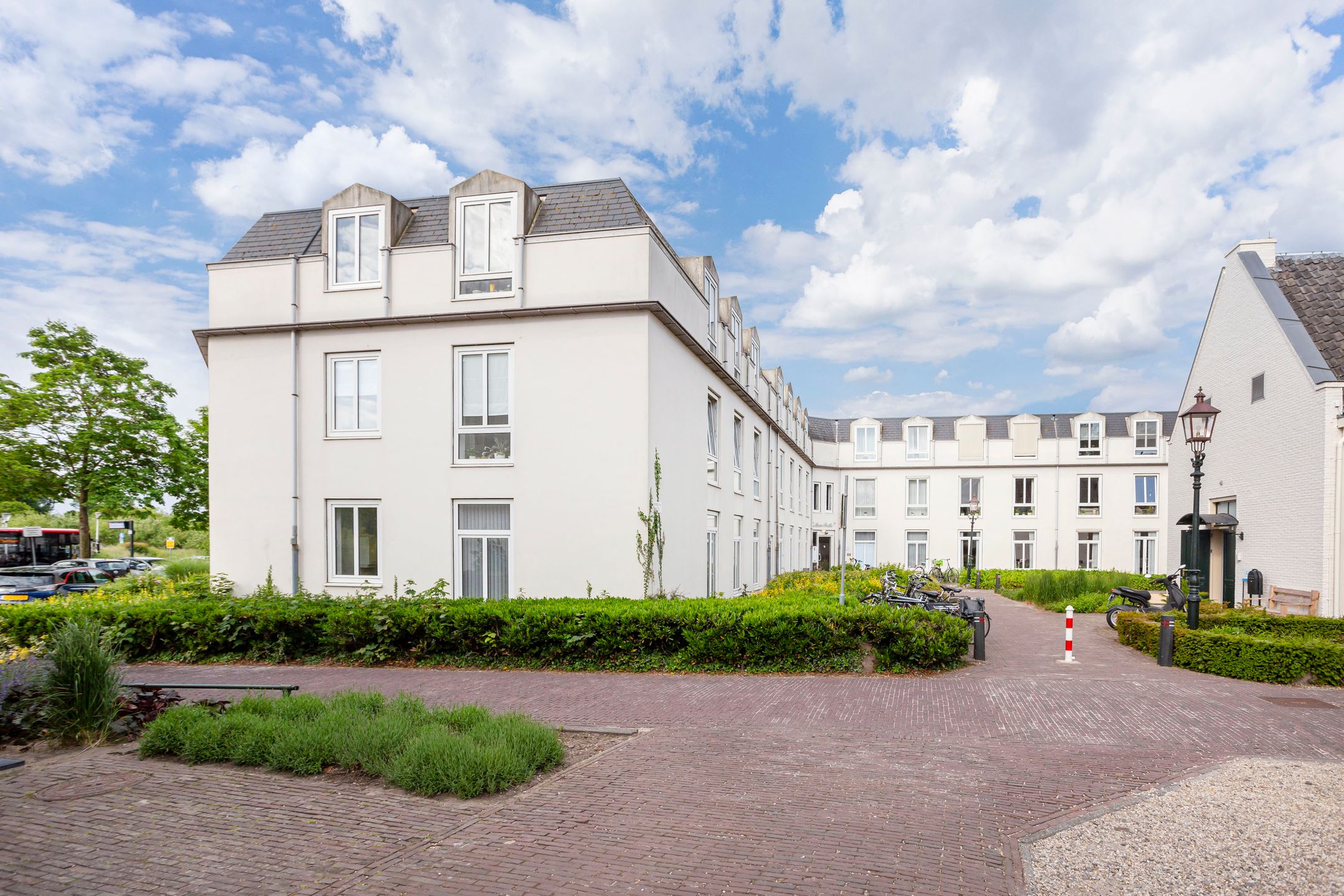 Foto 24 van Kasteelplein 12