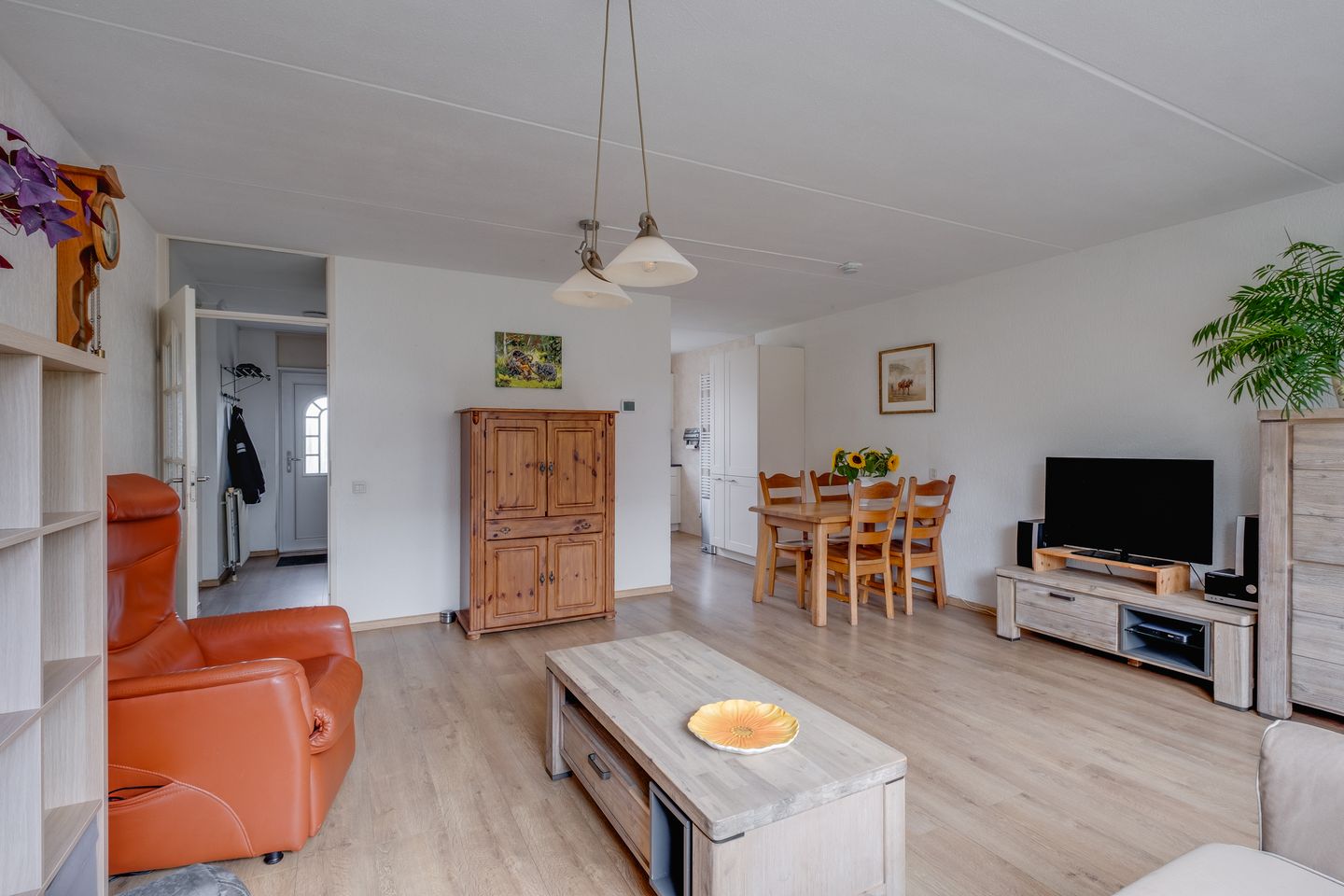 Photo 5 of Loohof 3