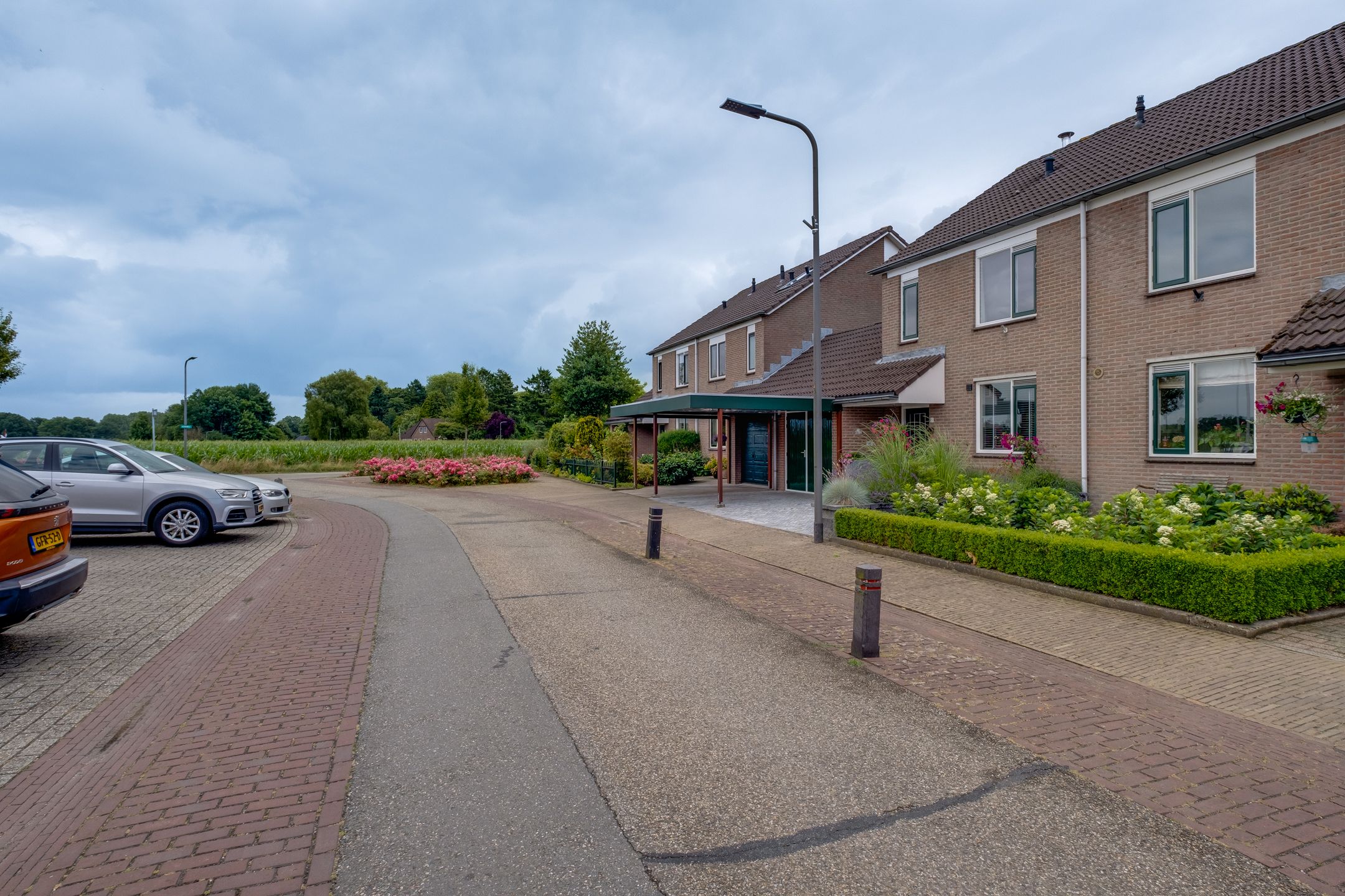 Photo 30 of Loohof 3