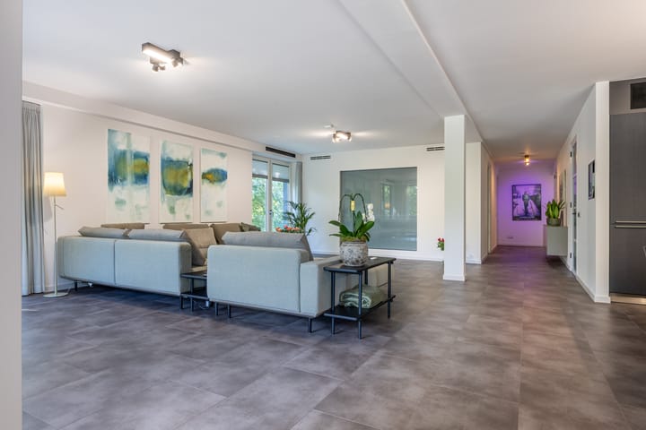 Foto 5 van Kennemerstraatweg 143-B