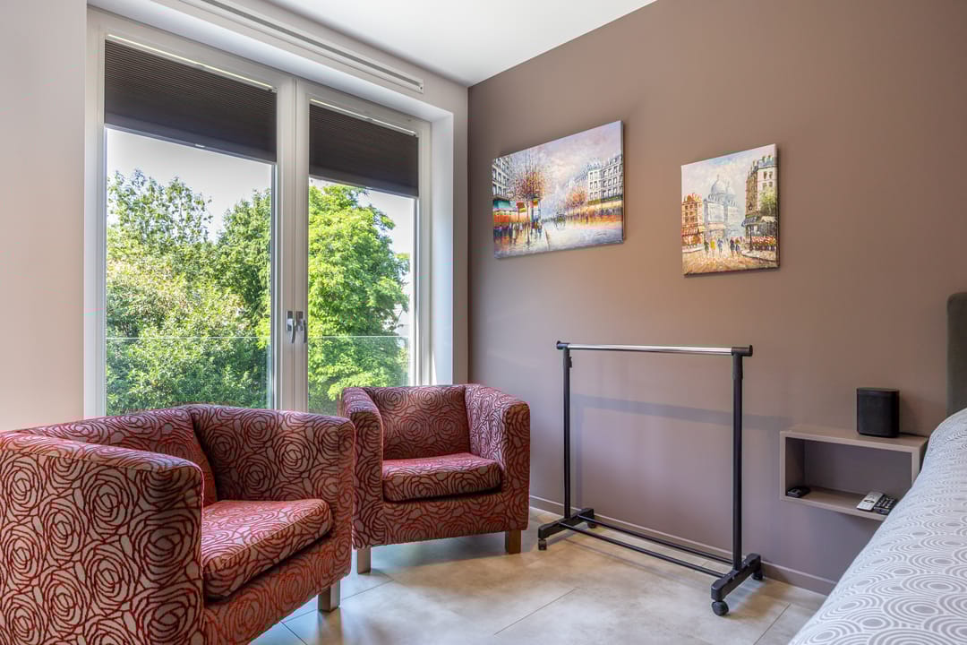 Photo 23 of Kennemerstraatweg 143-B