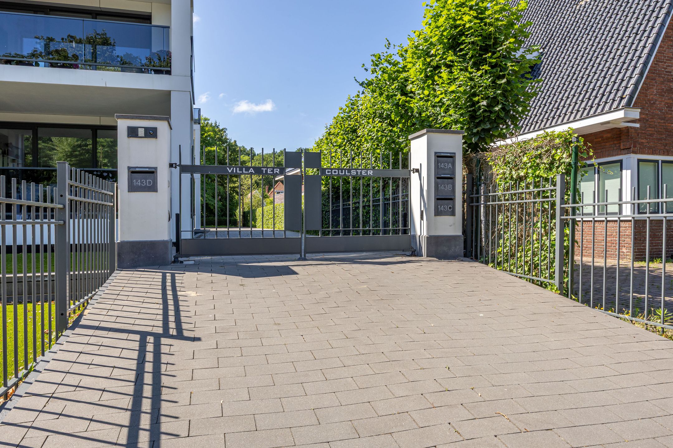 Photo 36 of Kennemerstraatweg 143-B