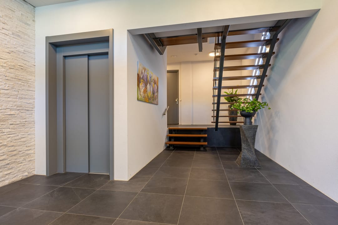 Photo 37 of Kennemerstraatweg 143-B