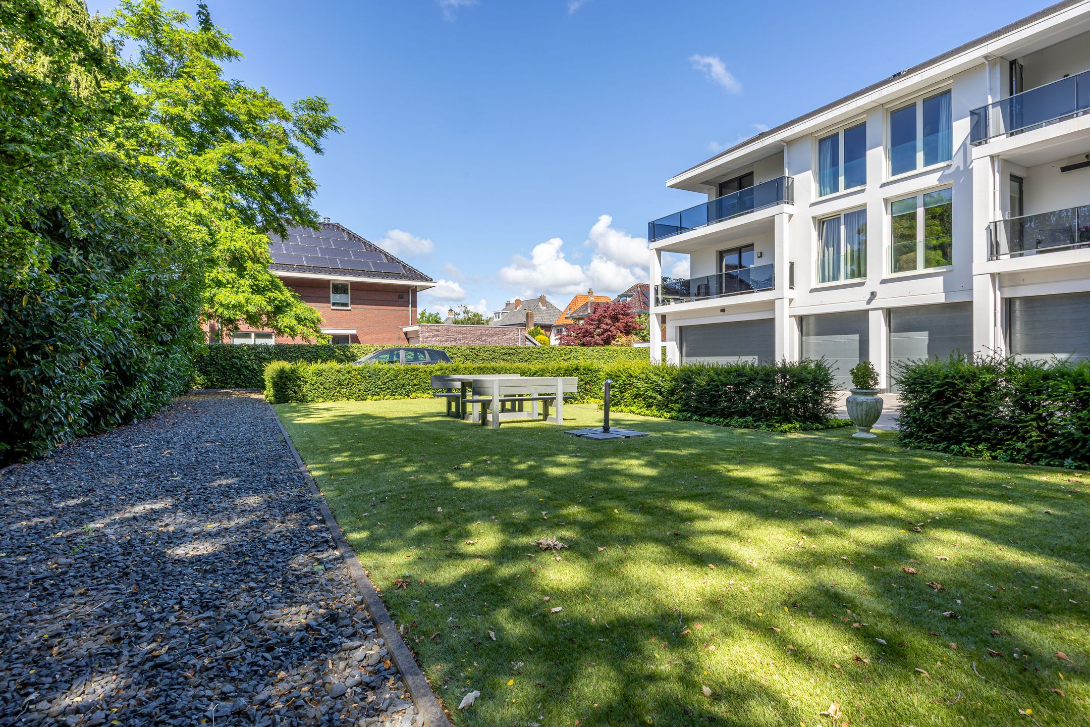 Photo 42 of Kennemerstraatweg 143-B