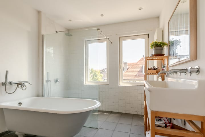 Photo 30 of Koninginneweg 44-RD